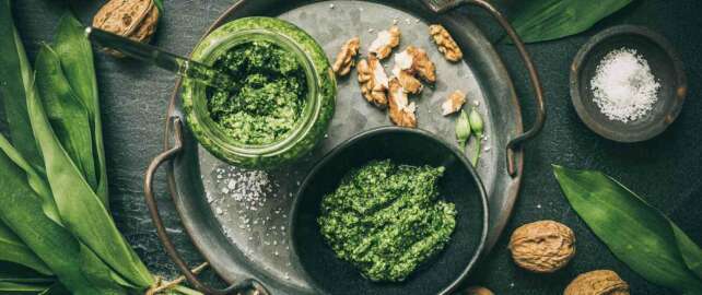 Walnut-Basil-Dip