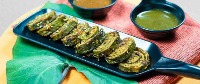 Aloo Patra Recipe