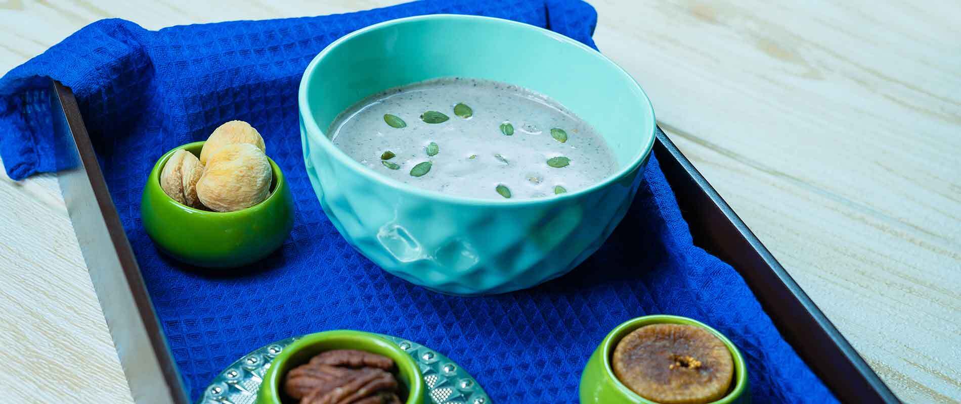 Nuts And Dry Fruits Smoothie