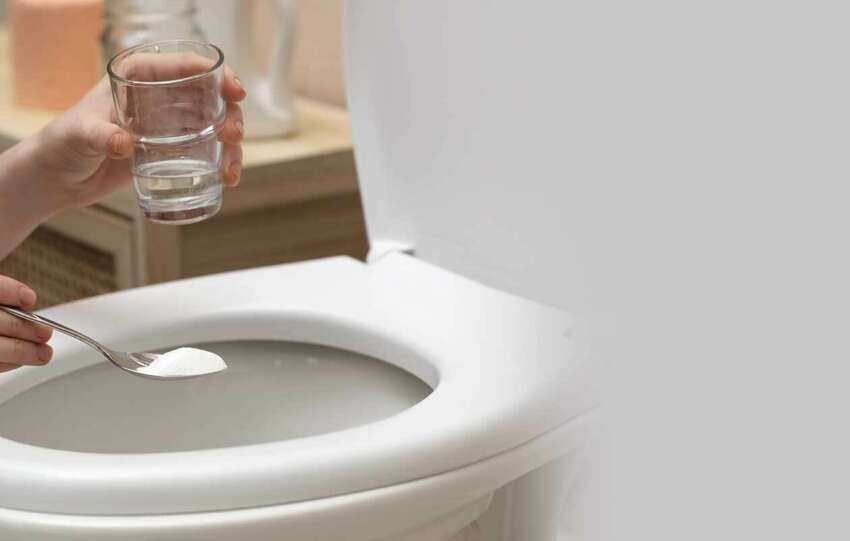Natural Toilet Cleaning Solutions