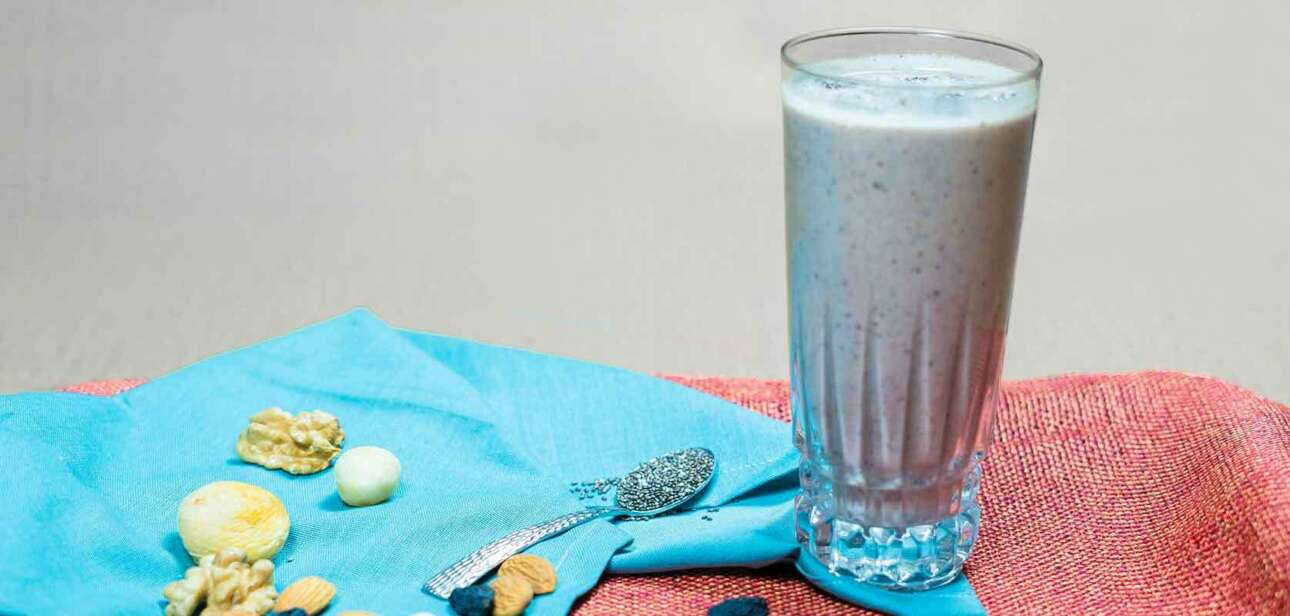 Nuts And Dry Fruits Shake