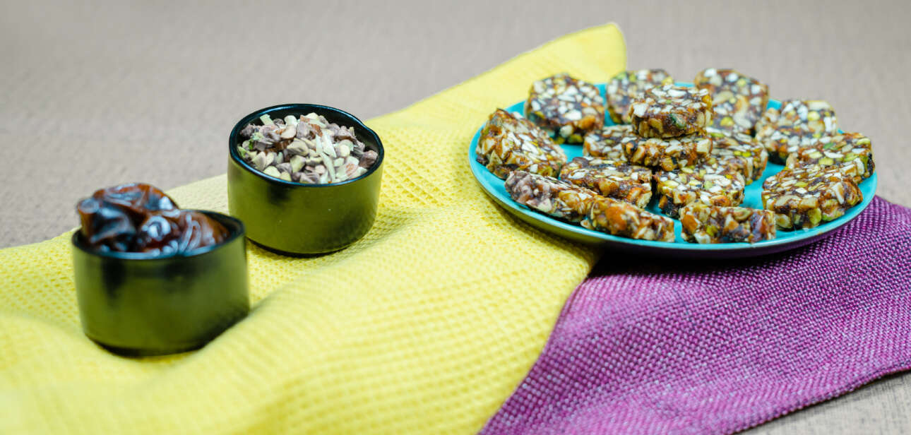 Nuts And Khajoor Chikki