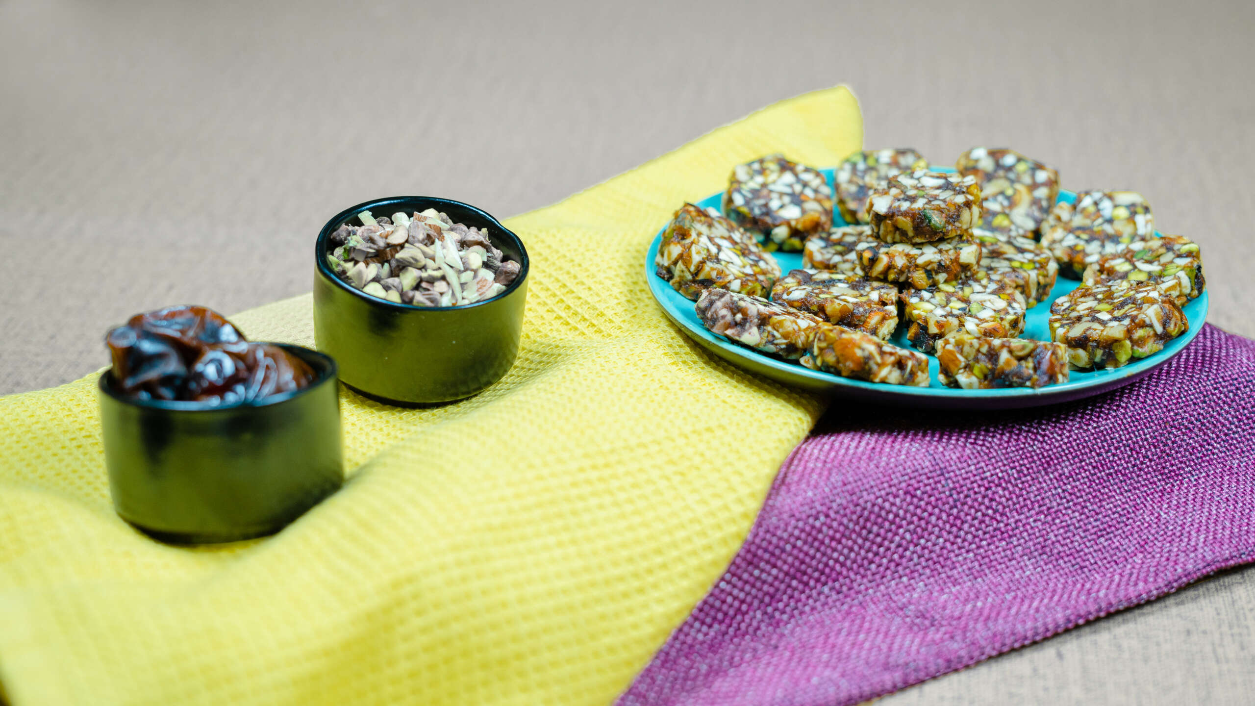 Nuts And Khajoor Chikki