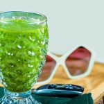 Kale, Dhaniya, And Date Smoothie Recipe